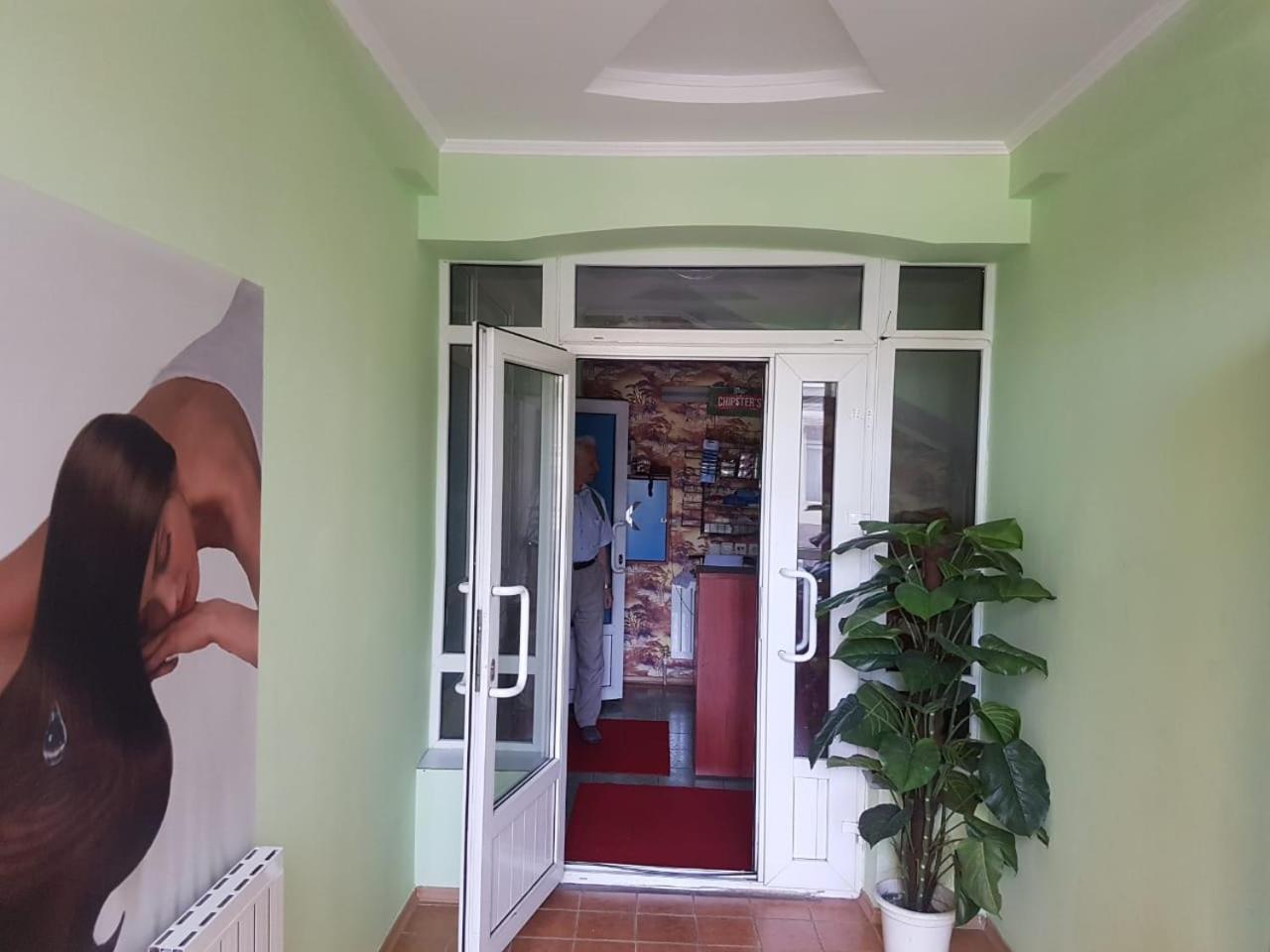 Hotel Kezdesu Almaty Ngoại thất bức ảnh