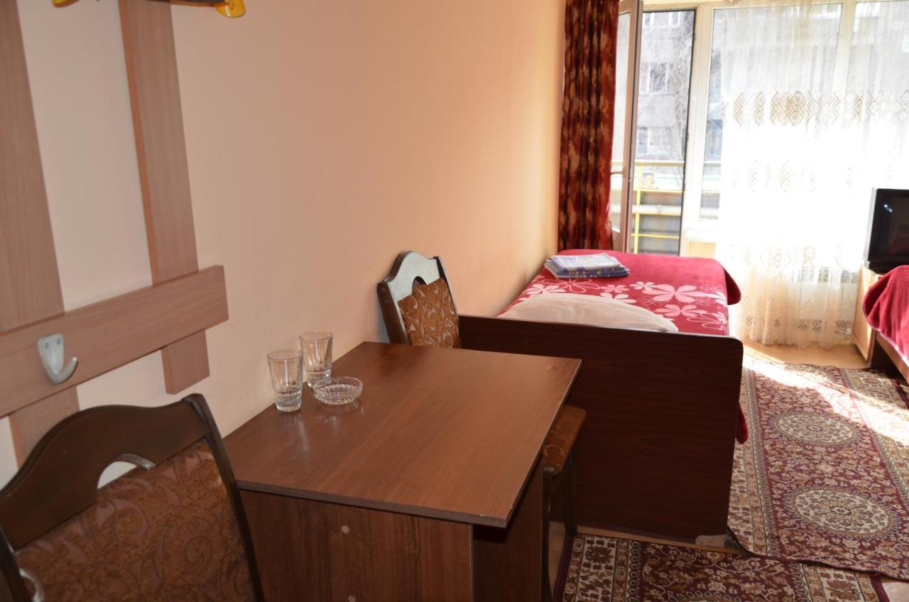 Hotel Kezdesu Almaty Ngoại thất bức ảnh